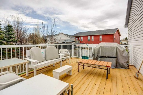 379N 300 E, Raymond, AB - Outdoor With Deck Patio Veranda With Exterior