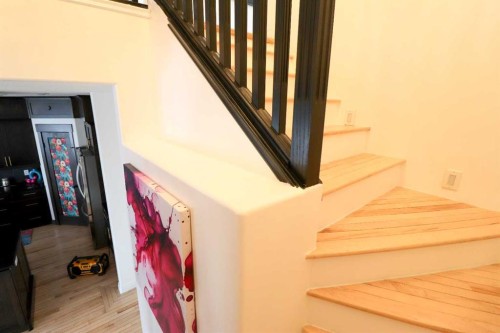 4 Heritage Point West, Lethbridge, AB - Indoor Photo Showing Other Room