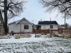 505 4 Street  Stirling, AB T0K 2E0