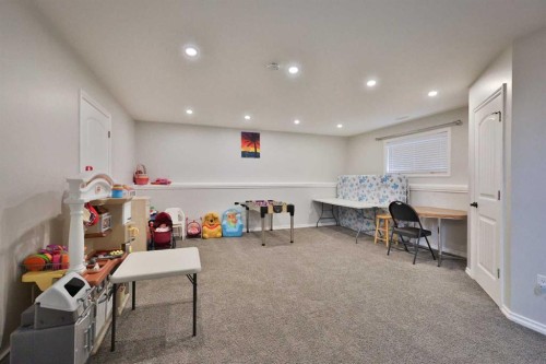 1988 Parkside Way, Coaldale, AB - Indoor