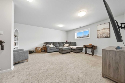 389 Moonlight Way West, Lethbridge, AB - Indoor