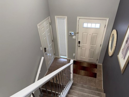 755 Silkstone Close West, Lethbridge, AB - Indoor Photo Showing Other Room