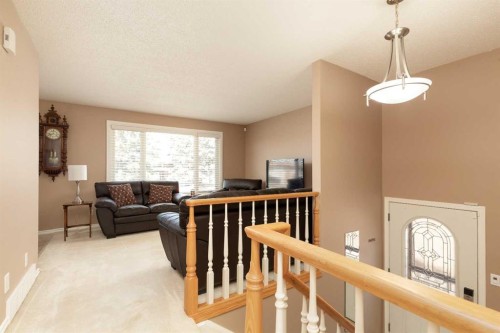 3512 20 Avenue South, Lethbridge, AB - Indoor Photo Showing Other Room