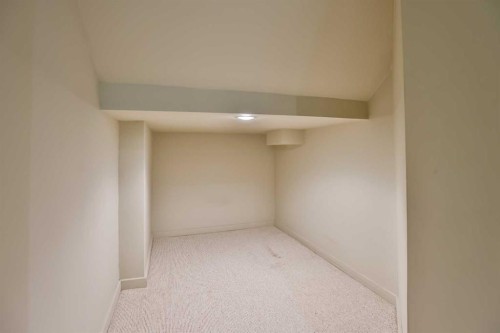 4 Rivermill Landing West, Lethbridge, AB - Indoor Photo Showing Other Room