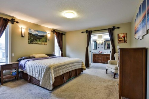 4 Rivermill Landing West, Lethbridge, AB - Indoor Photo Showing Bedroom