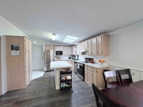 On 252 Range, Rural Cardston County, AB - Indoor