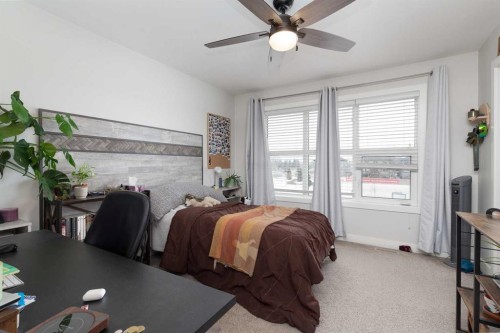 3-67 Aquitania Circle West, Lethbridge, AB - Indoor Photo Showing Bedroom