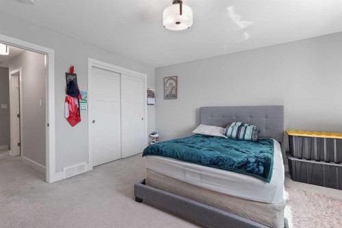 2 Miners Road West, Lethbridge, AB - Indoor Photo Showing Bedroom