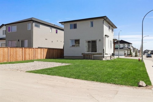 2 Miners Road West, Lethbridge, AB - Outdoor