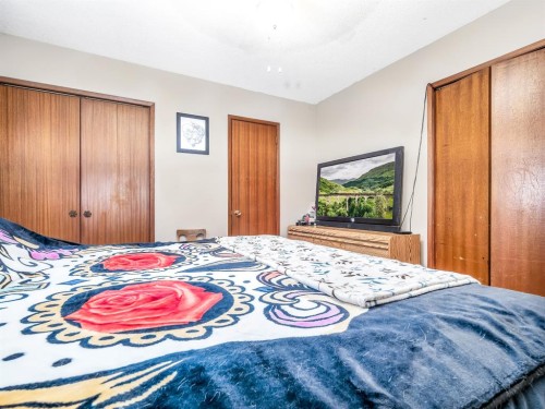 5502 45 Avenue, Taber, AB 