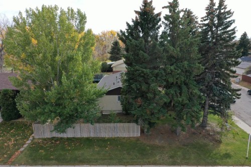 5502 45 Avenue, Taber, AB 