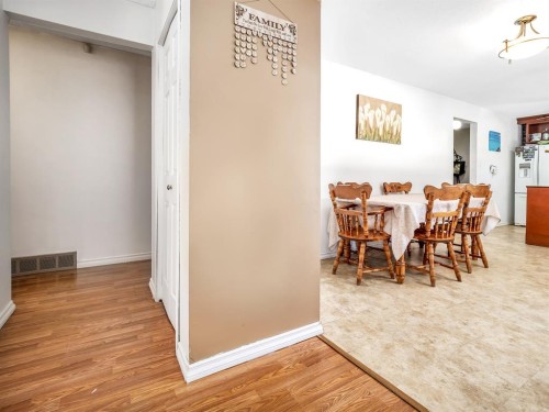 5502 45 Avenue, Taber, AB 