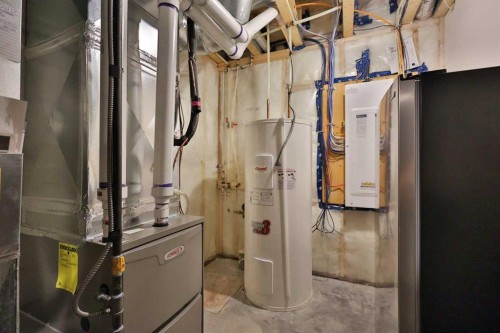 42 Blackwolf Pass North, Lethbridge, AB - Indoor Photo Showing Basement