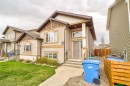 821 Silkstone Close West, Lethbridge, AB  - Outdoor 