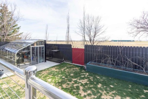 135 Garrison Drive, Fort Macleod, AB - Outdoor