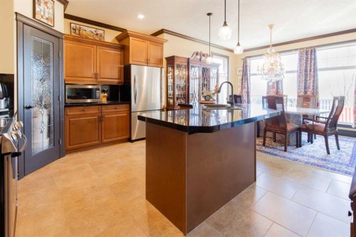 135 Garrison Drive, Fort Macleod, AB - Indoor Photo Showing Kitchen