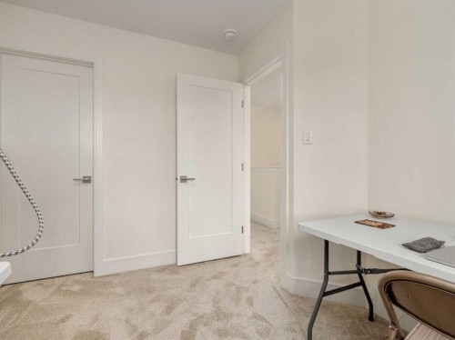 4325 28 Avenue South, Lethbridge, AB - Indoor