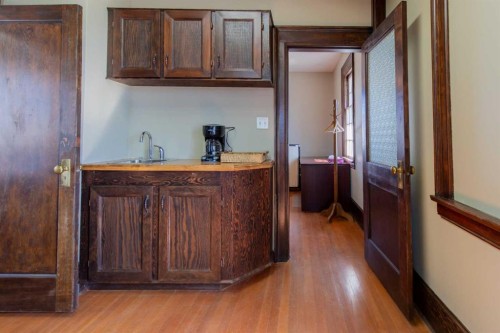 2224 2 Avenue, Fort Macleod, AB 