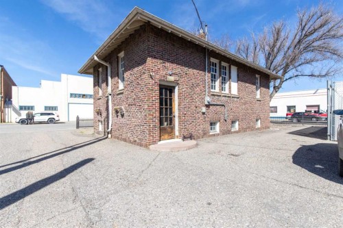 2224 2 Avenue, Fort Macleod, AB 