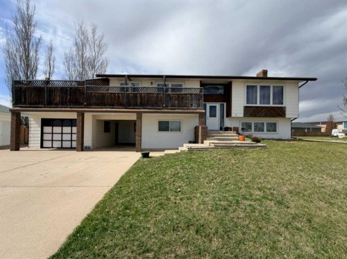4716 Heritage Drive, Taber, AB - Outdoor