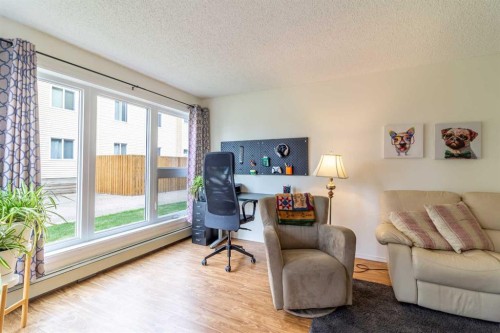 110-65 Temple Blvd W, Lethbridge, AB - Indoor