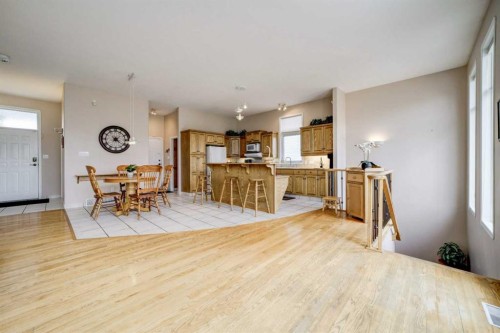 50 Sarcee Place West, Lethbridge, AB - Indoor