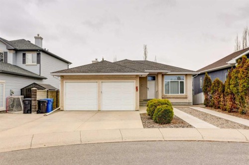 50 Sarcee Place West, Lethbridge, AB - Outdoor