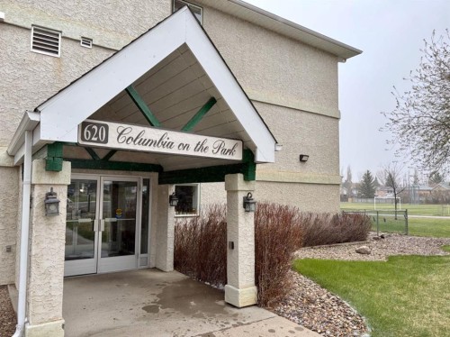 221-620 Columbia Boulevard WEST Lethbridge, AB T1K 7A8