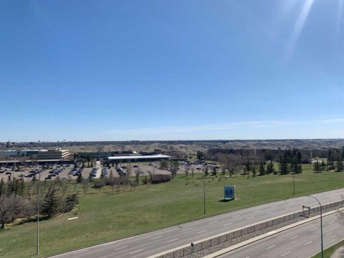 925-21 Berkeley Place West, Lethbridge, AB 