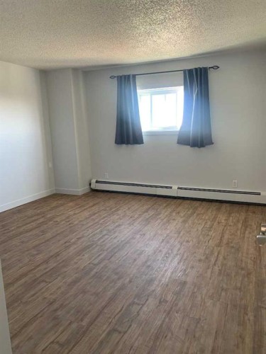 925-21 Berkeley Place West, Lethbridge, AB 