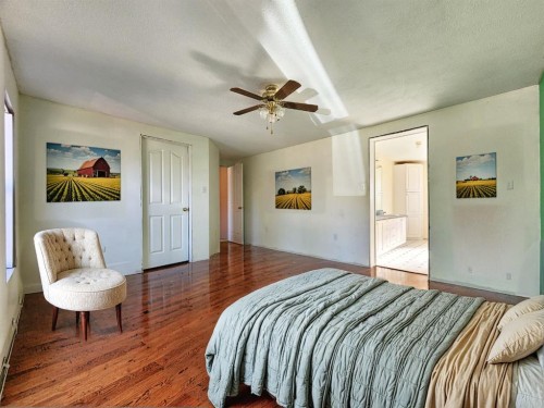 234 49 Ave E, Claresholm, AB - Indoor Photo Showing Bedroom