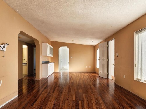234 49 Ave E, Claresholm, AB - Indoor Photo Showing Other Room