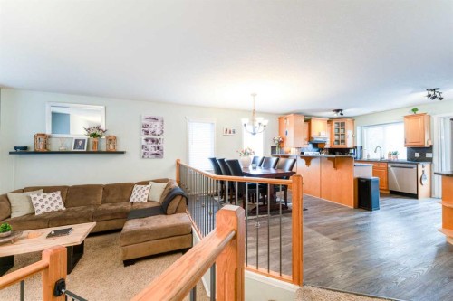 4214 56 Street, Taber, AB - Indoor Photo Showing Living Room