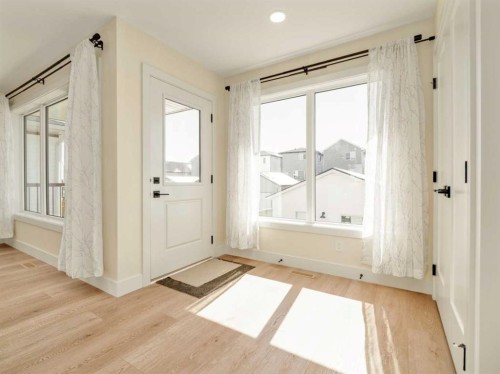 1036 Coalbrook Gate West, Lethbridge, AB - Indoor Photo Showing Other Room