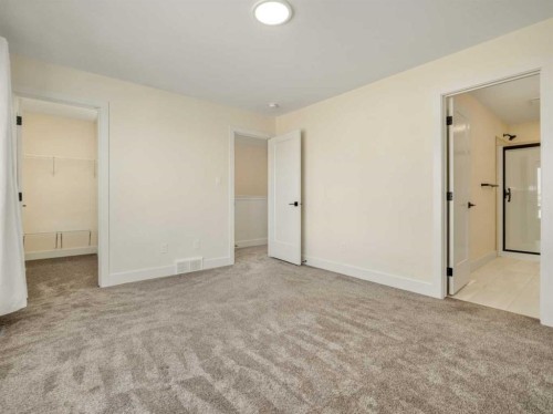 1036 Coalbrook Gate West, Lethbridge, AB - Indoor Photo Showing Other Room