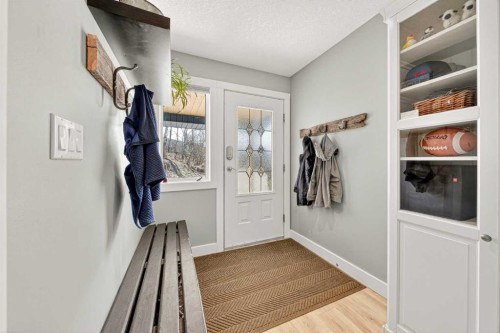 5 Villa Vega Acres, Lundbreck, AB 
