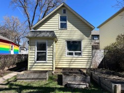 631 6 Street SOUTHLethbridge, AB T1J 2E4