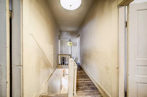 162 2 Avenue West, Cardston, AB - Indoor Photo Showing Other Room