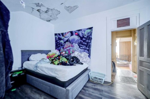162 2 Avenue West, Cardston, AB - Indoor Photo Showing Bedroom