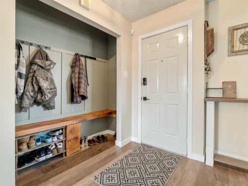 162 Purdue Court West, Lethbridge, AB - Indoor Photo Showing Other Room