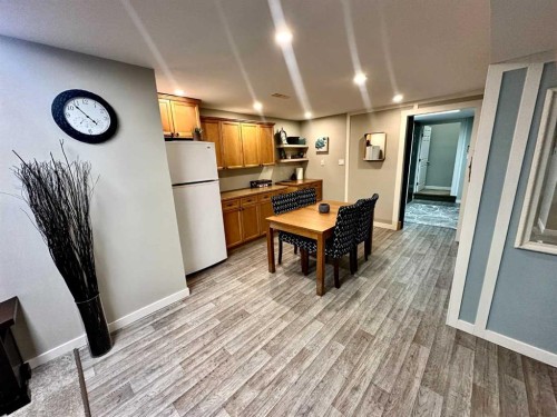 94050 Range Rd 214A, Rural Lethbridge County, AB - Indoor