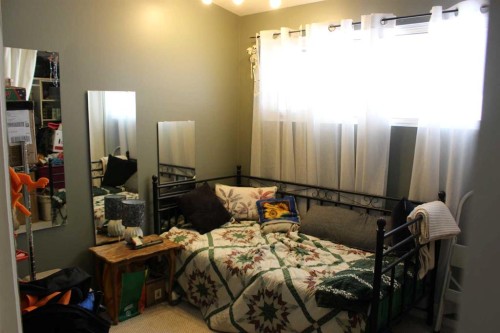 2811 13 Avenue South, Lethbridge, AB - Indoor Photo Showing Other Room
