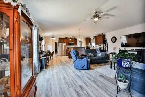 308 Spurline Avenue, Coaldale, AB 
