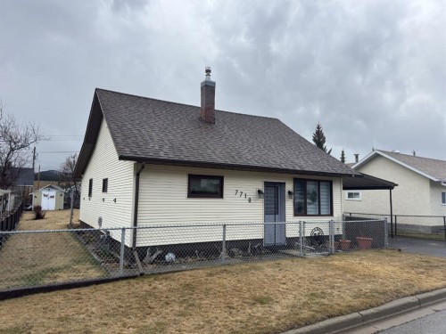 7710 24 Avenue, Coleman, AB - Outdoor
