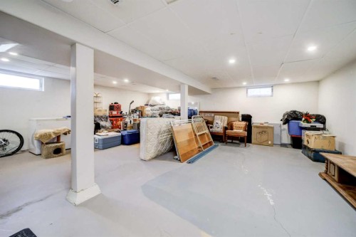 1126 23 North, Lethbridge, AB - Indoor Photo Showing Basement