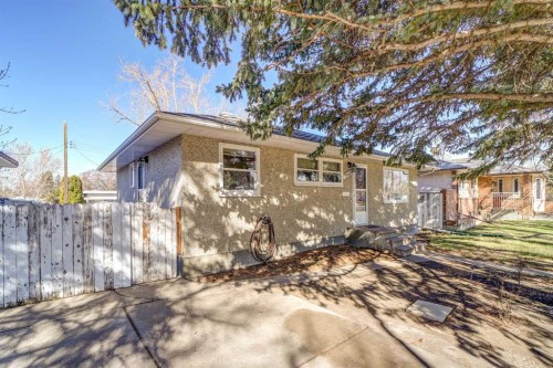 1126 23 North, Lethbridge, AB - Outdoor