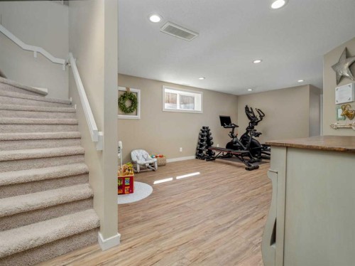 553 Mary Cameron Crescent North, Lethbridge, AB - Indoor