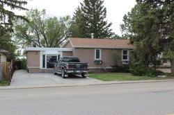 605 Rogers Avenue Picture Butte, AB T0K 1V0