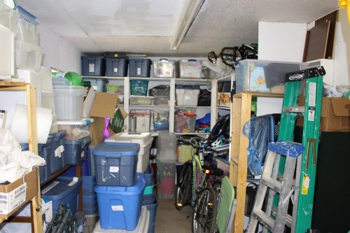 605 Rogers Avenue, Picture Butte, AB - Indoor