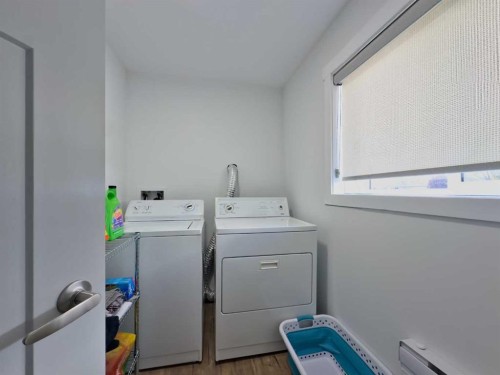 8149 26 Avenue, Coleman, AB - Indoor Photo Showing Laundry Room